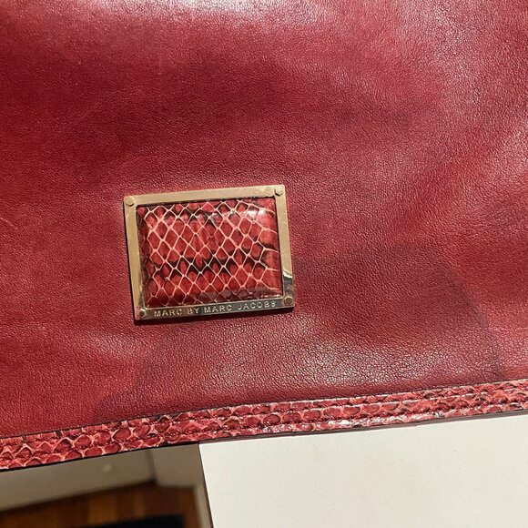 Marc by Marc Jacobs Large Red Leather tote with snakeskin detais - Picture 7 of 10